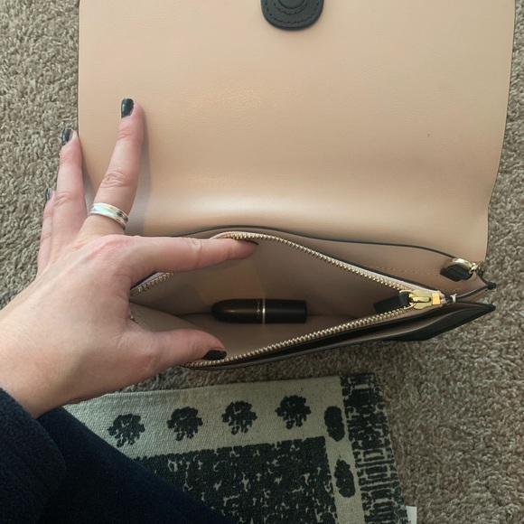 Kate spade purse!! - Picture 7 of 7